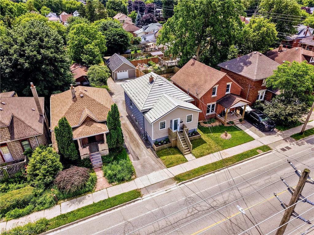 183 Elizabeth Street Property Photo 49