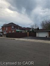 535 Roxborough Avenue Property Photo 2