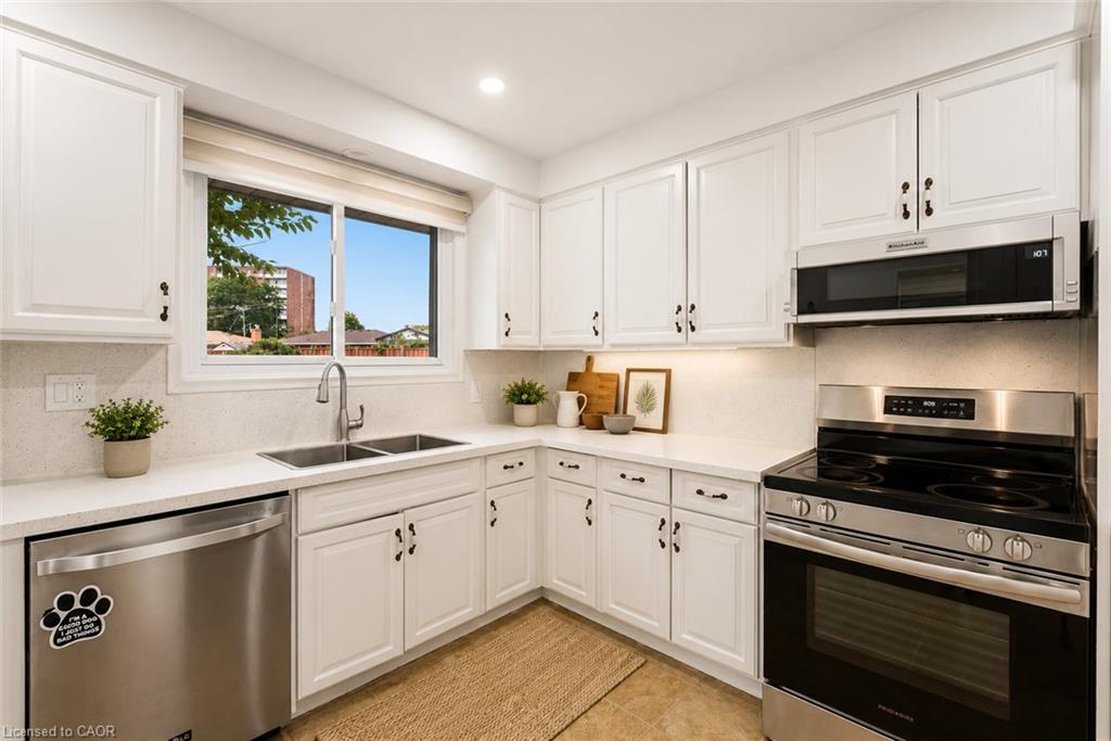 58 Tupper Crescent Property Photo 11