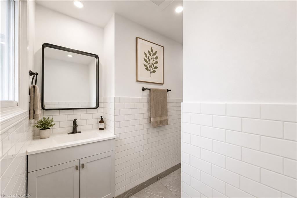 58 Tupper Crescent Property Photo 15