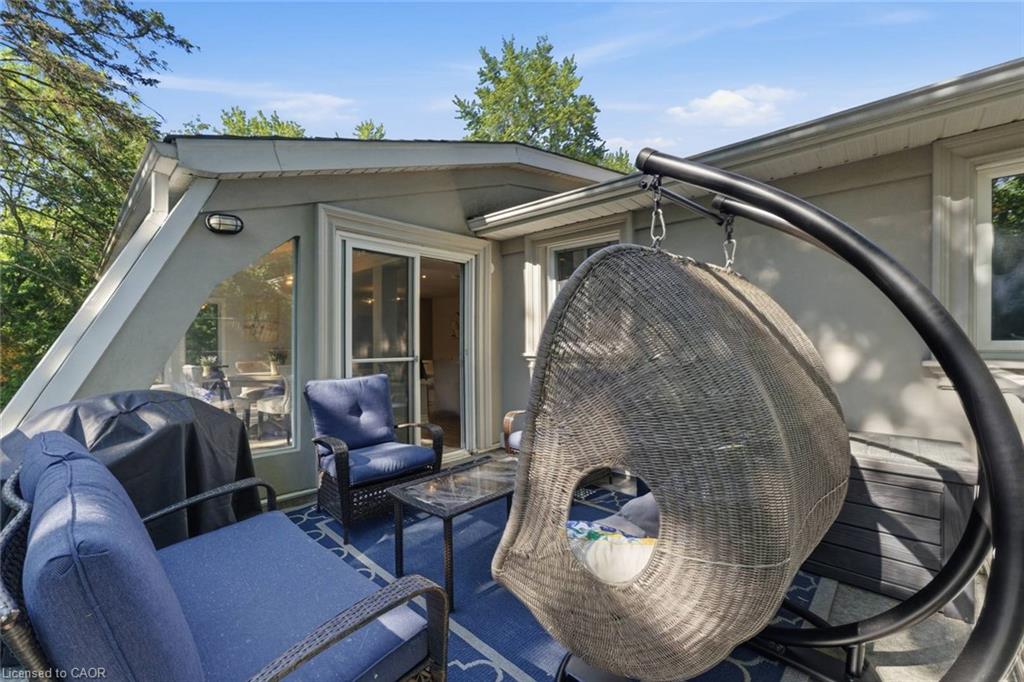 61 Lawnwood Court Property Photo 16