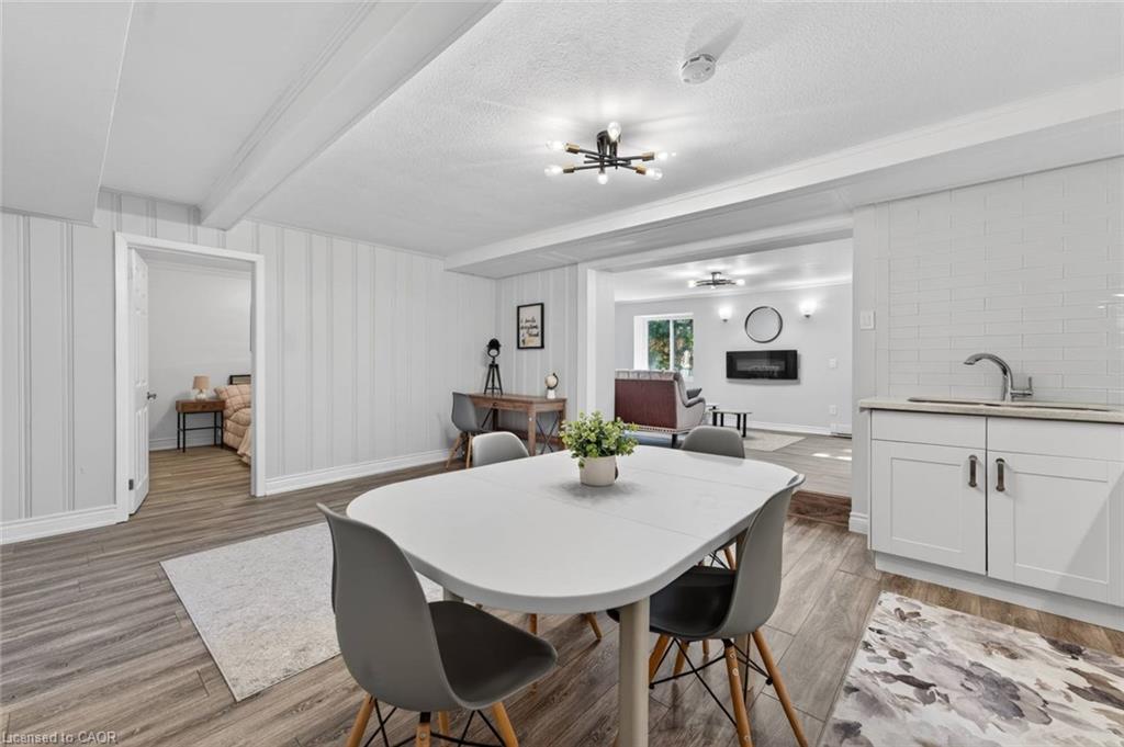 61 Lawnwood Court Property Photo 26