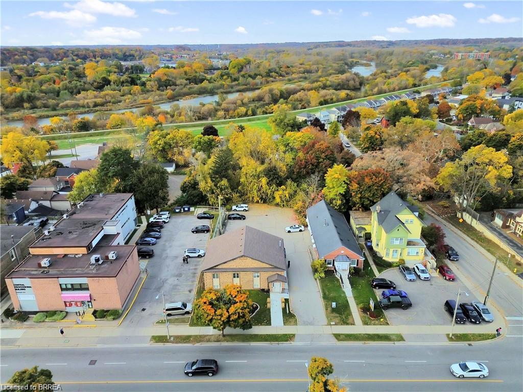1003-80 Brant Avenue Property Photo 2