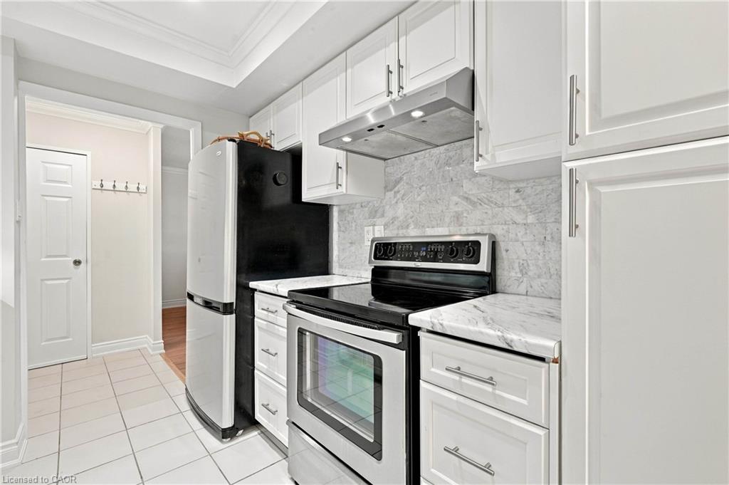 3100 Kirwin Avenue Property Photo 7