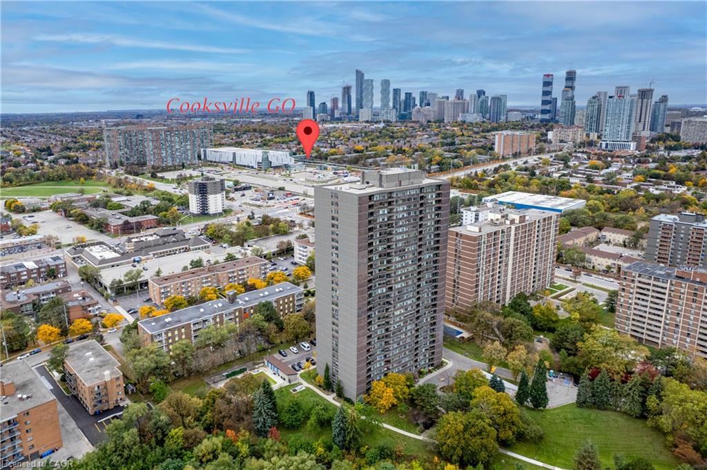3100 Kirwin Avenue Property Photo 45
