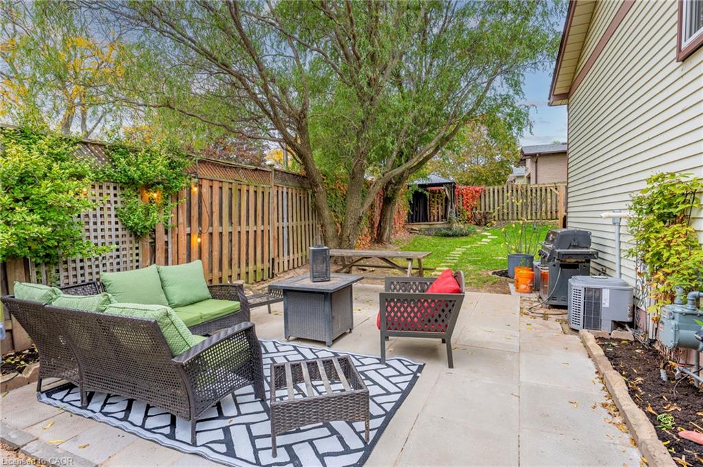 2324 Coldstream Drive Property Photo 2