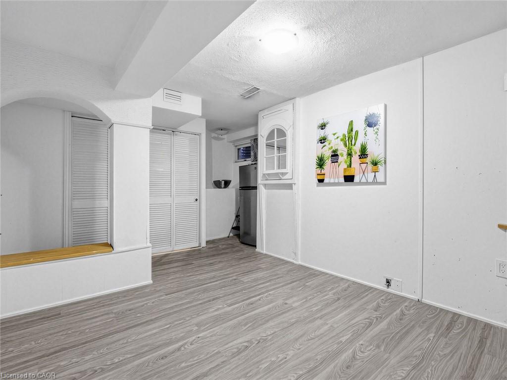 4-1180 Mississauga Valley Boulevard Property Photo 26