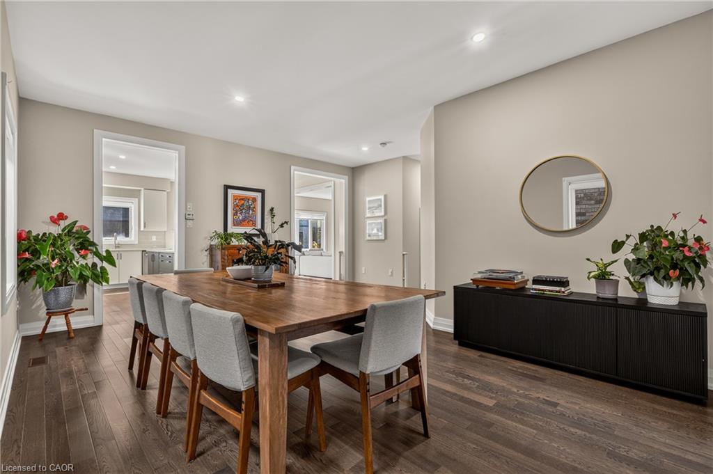 226 Midland Place Property Photo 7