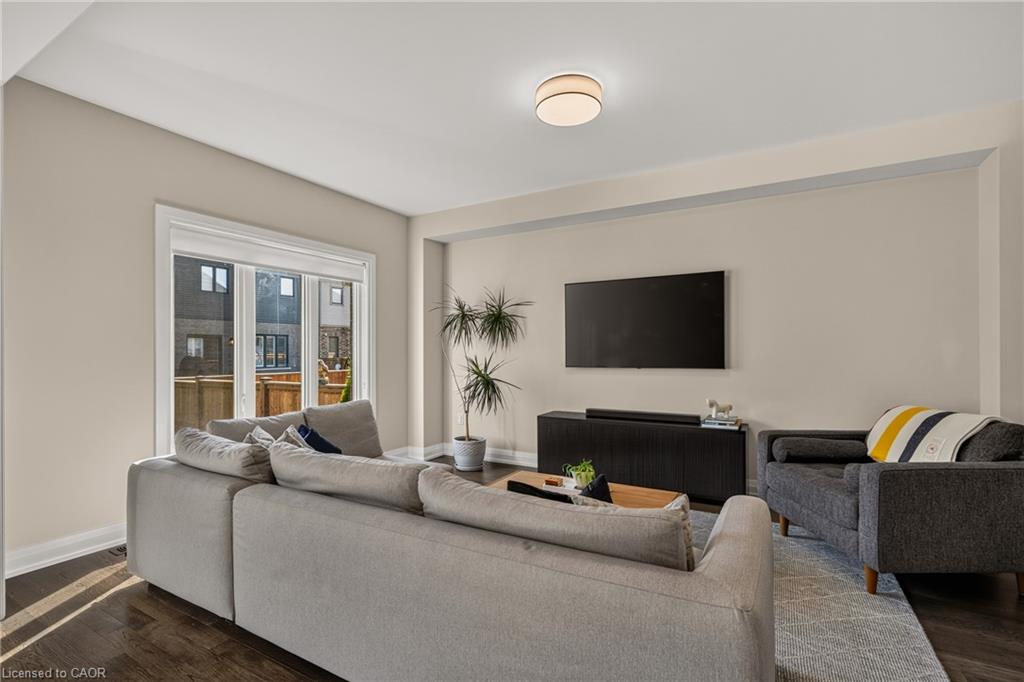 226 Midland Place Property Photo 14