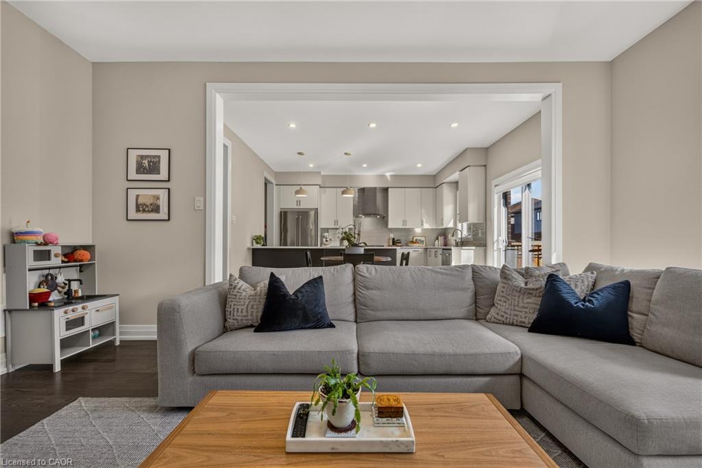 226 Midland Place Property Photo 17