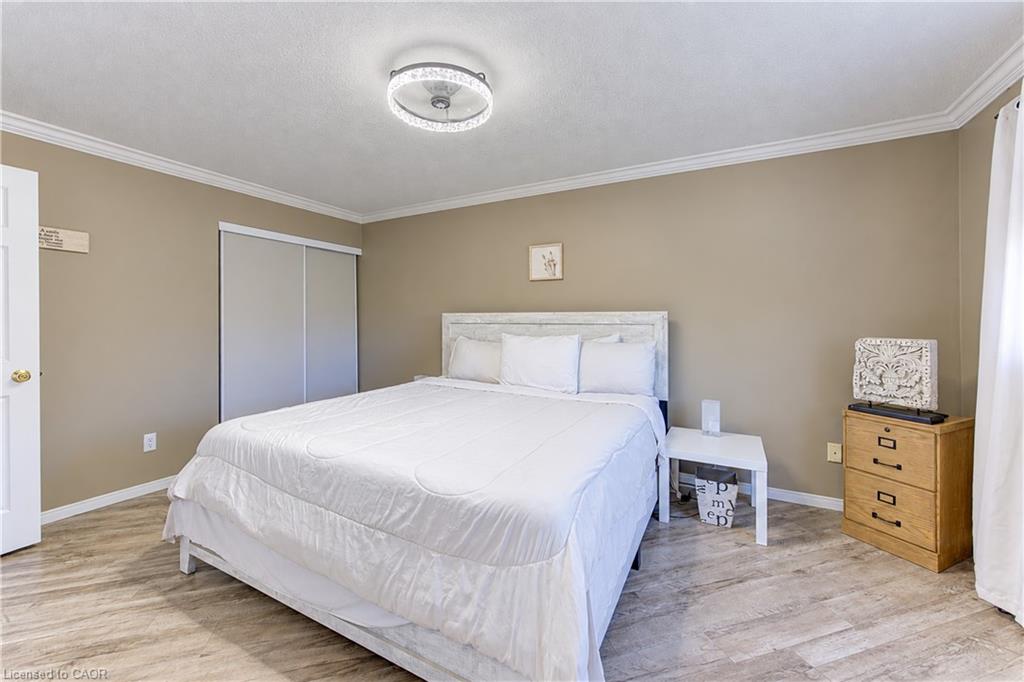 1 Broom Street Property Photo 25