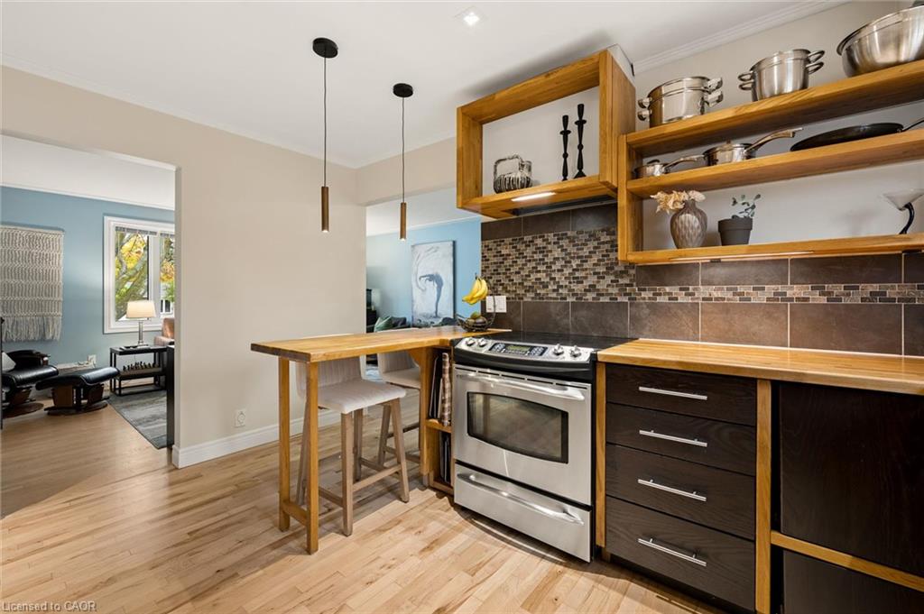 127 Gay Crescent Property Photo 18