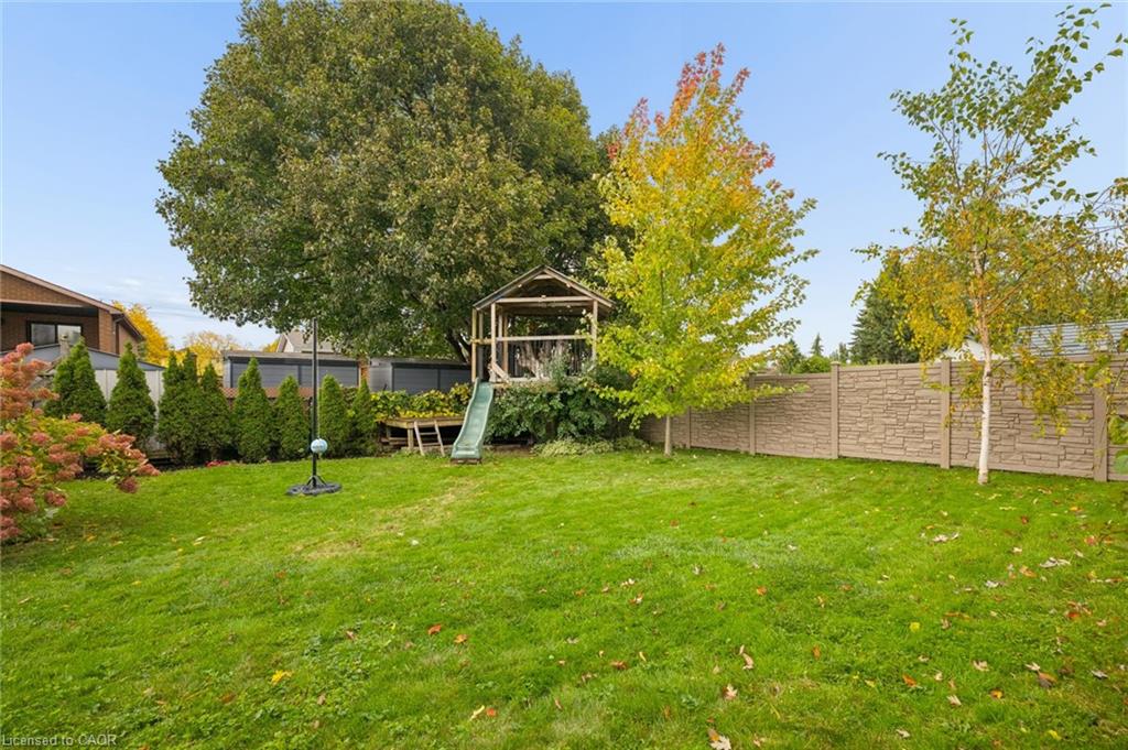 127 Gay Crescent Property Photo 32