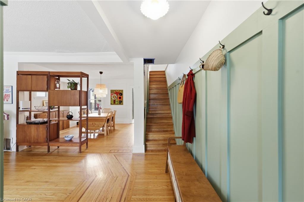 255 Ottawa Street S Property Photo 6