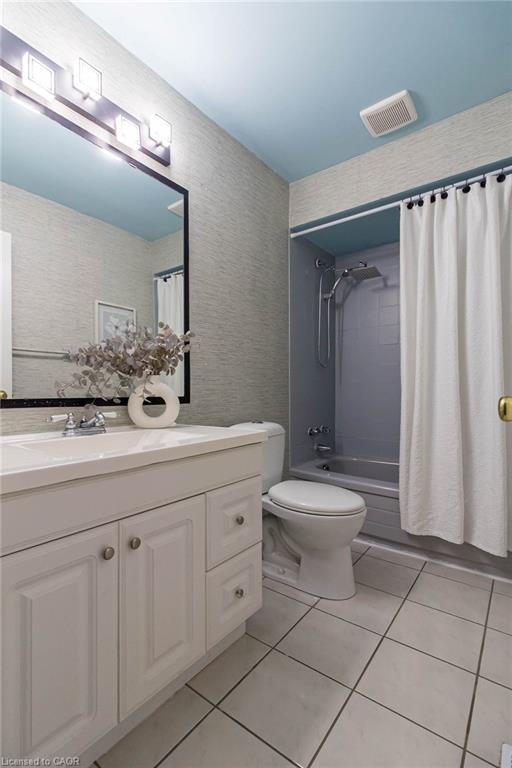 336 Jackson Street W Property Photo 27