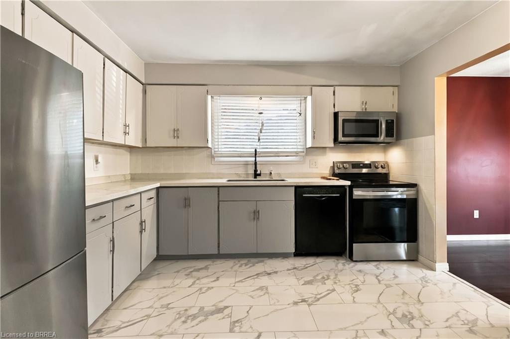 42 Wildflower Lane Property Photo 11
