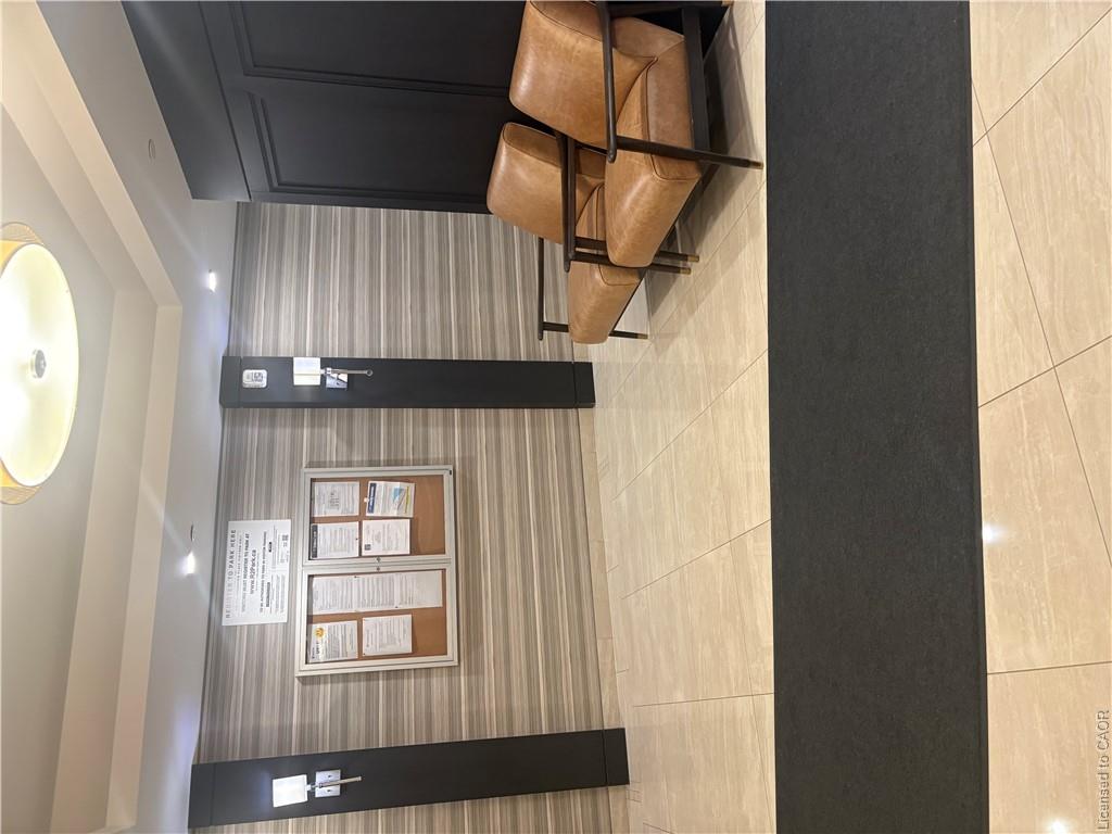 522-125 Shoreview Place Property Photo 3
