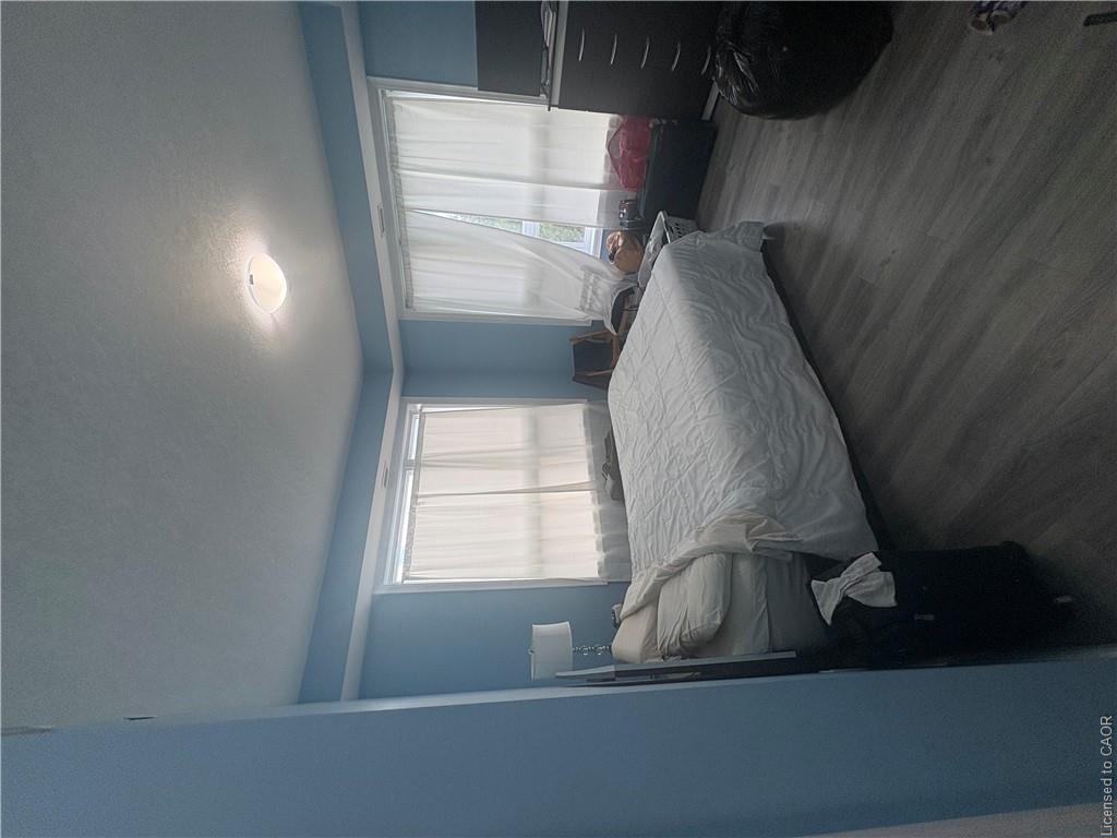 522-125 Shoreview Place Property Photo 10