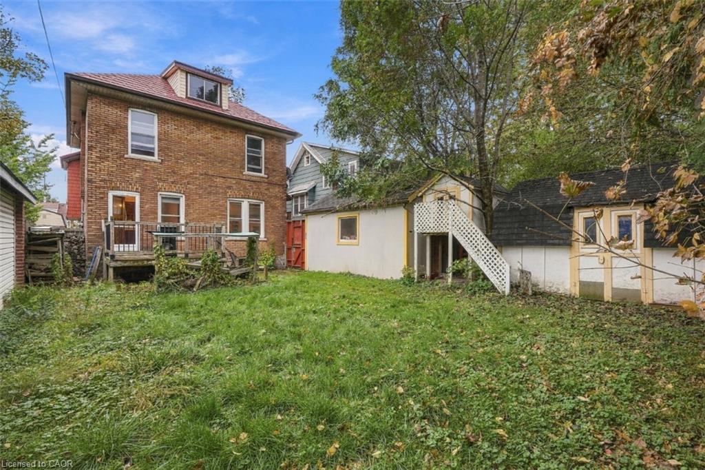 58 Connaught Avenue S Property Photo 47
