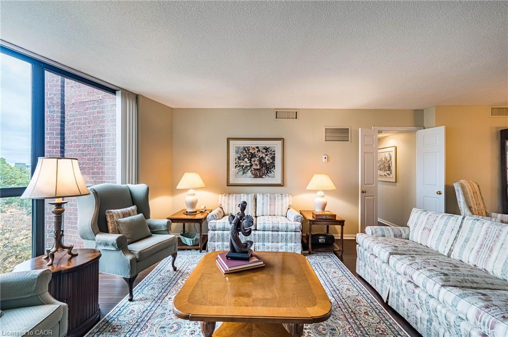 710-1240 Marlborough Court Property Photo 15