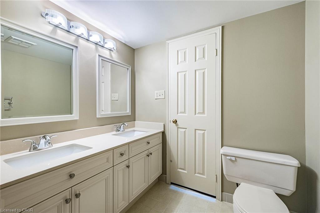 710-1240 Marlborough Court Property Photo 35