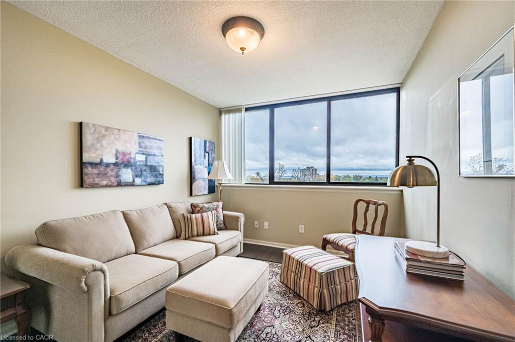 710-1240 Marlborough Court Property Photo 36