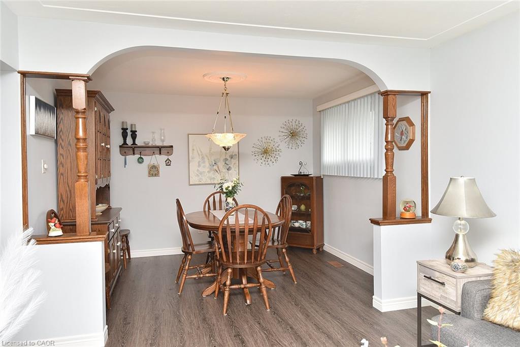 137 Fielding Crescent Property Photo 10