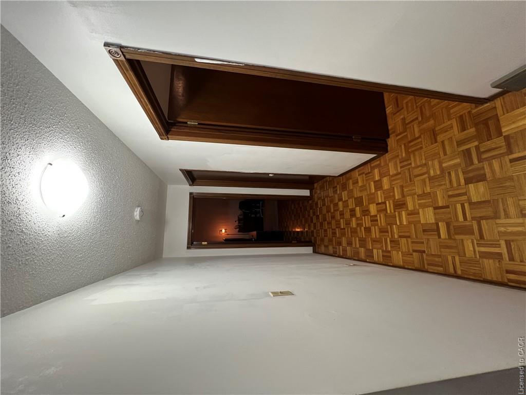 1834 Coronation Boulevard Property Photo 8