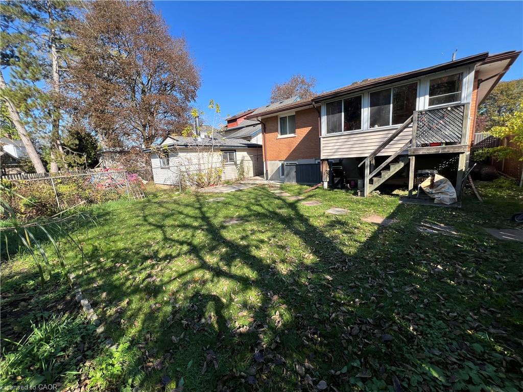 1834 Coronation Boulevard Property Photo 9