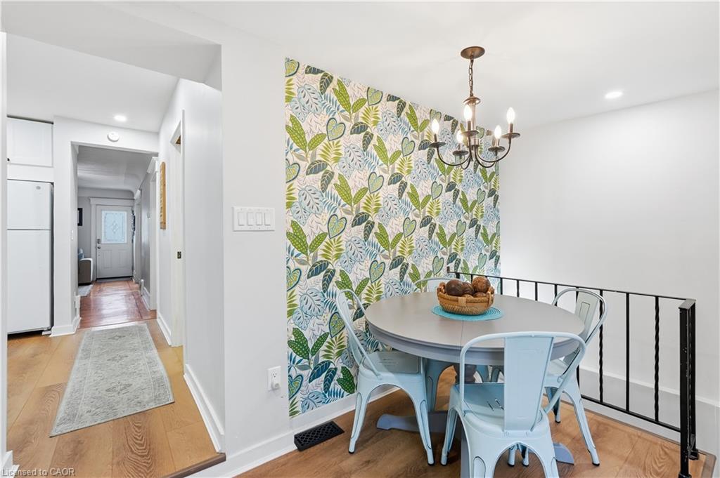 90 London Street N Property Photo 20