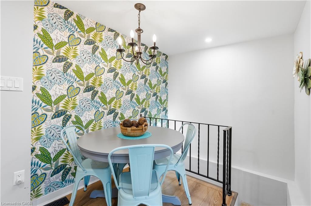 90 London Street N Property Photo 21