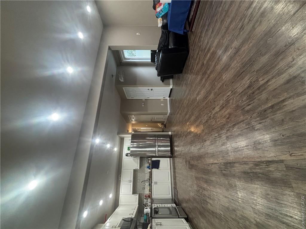 138 Heiman Street Property Photo 10