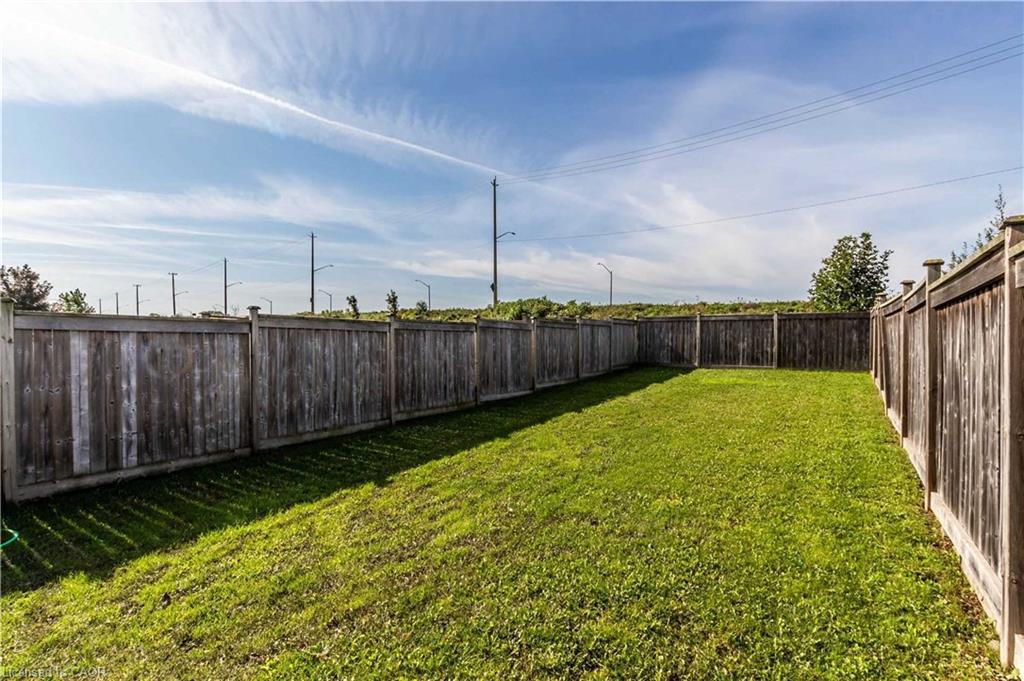 236 Countrystone Crescent Property Photo 30