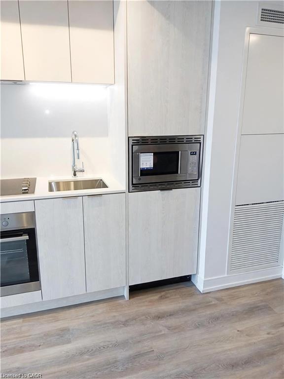 529-1 Jarvis Street Property Photo 2