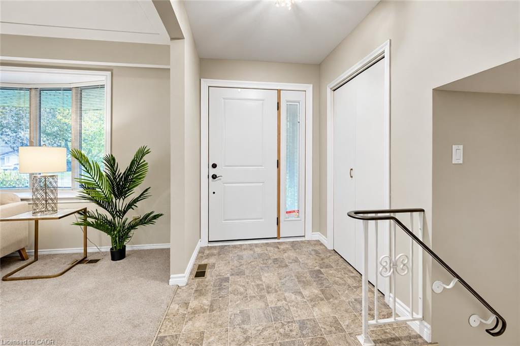 30 Hampton Place Property Photo 6