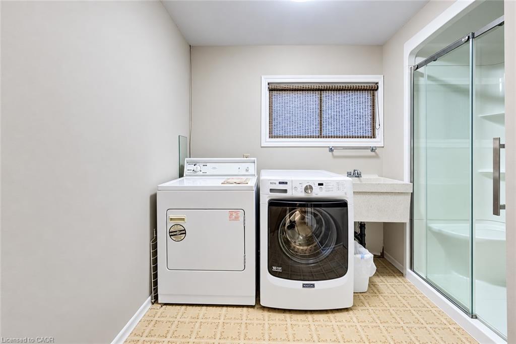 30 Hampton Place Property Photo 22