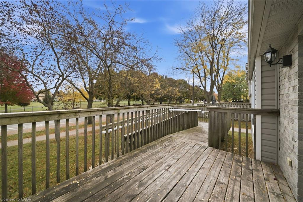 5-492 Grey Street Property Photo 23