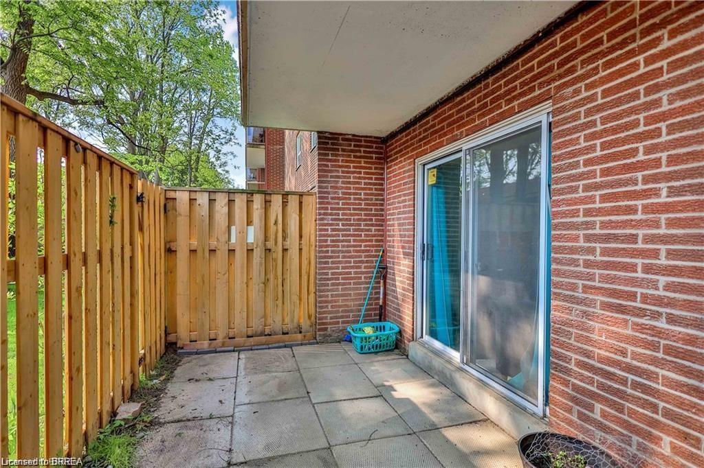 104-793 Colborne Street E Property Photo 14