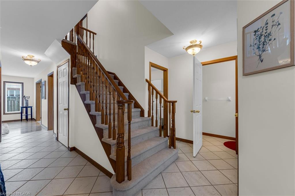 42 Sedona Court Property Photo 16