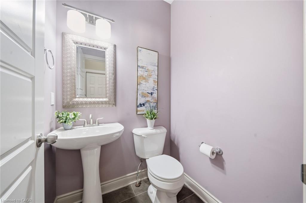 24 Hollingshead Road Property Photo 17