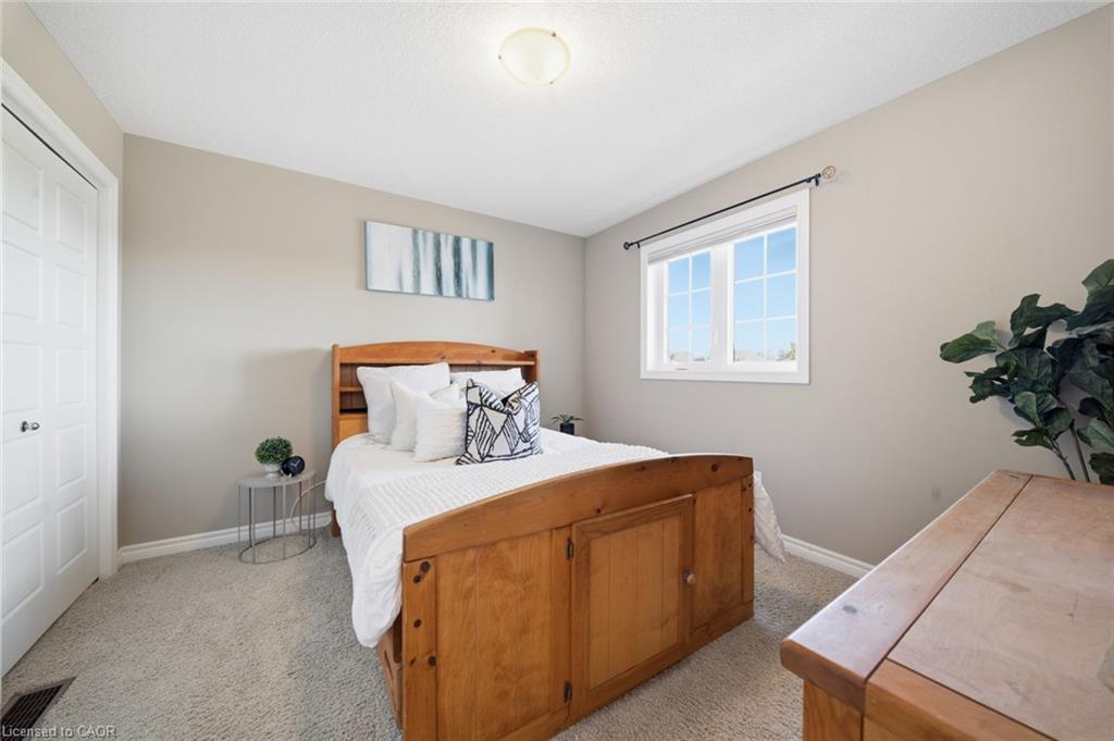 24 Hollingshead Road Property Photo 22