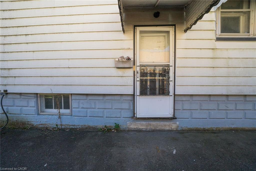808 Southworth Street S Property Photo 4