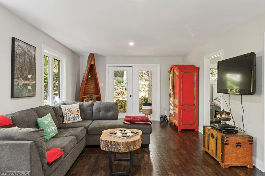 8 15th Avenue Property Photo 22