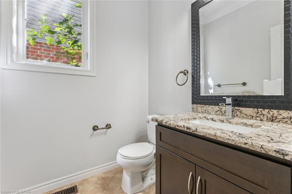 909 Pebblecreek Court Property Photo 14