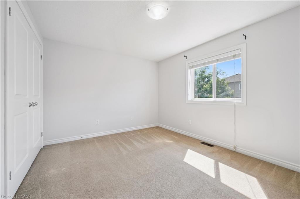 909 Pebblecreek Court Property Photo 19