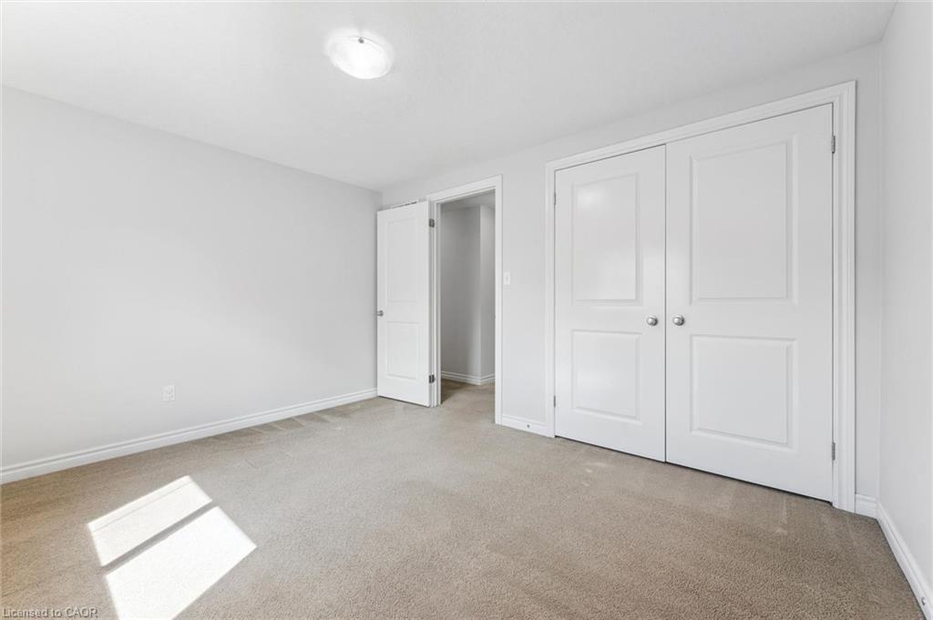 909 Pebblecreek Court Property Photo 20