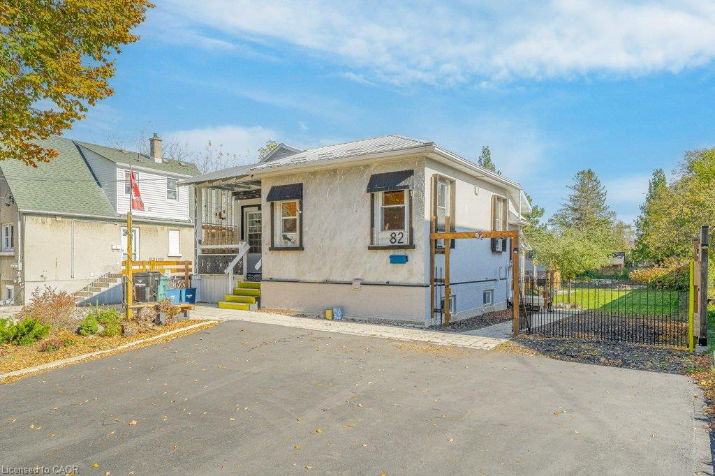 82 Kehl Street Property Photo 2