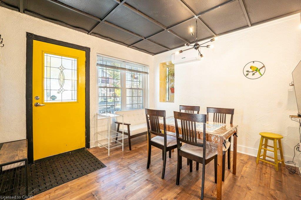 82 Kehl Street Property Photo 6