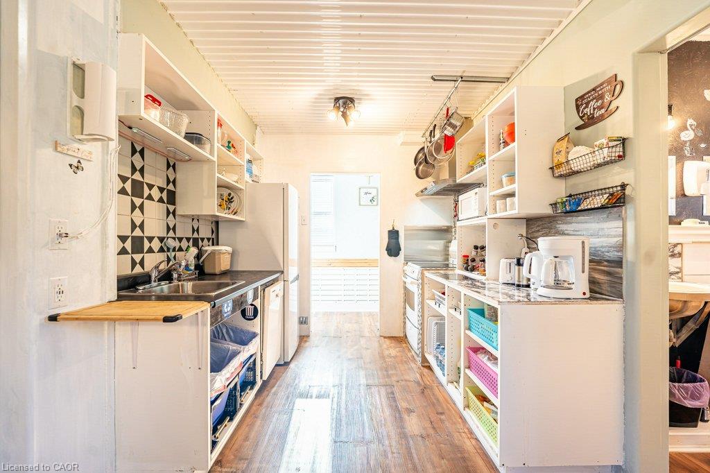 82 Kehl Street Property Photo 7