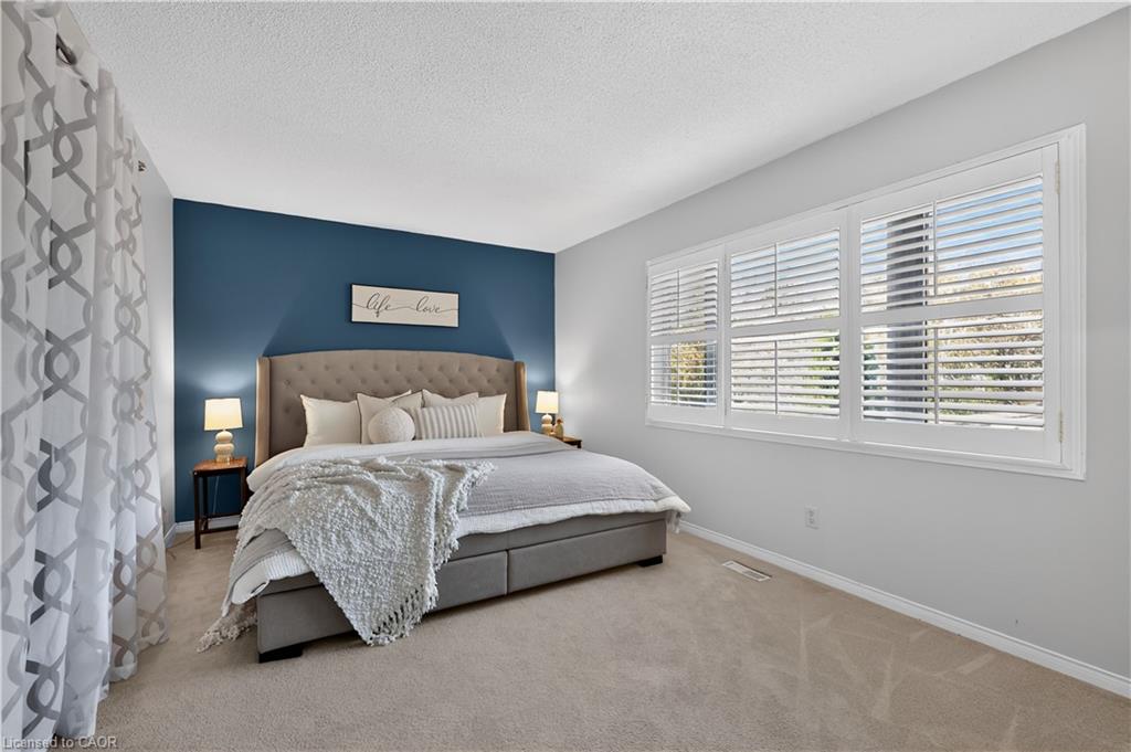 1572 Flamborough Circle Property Photo 25